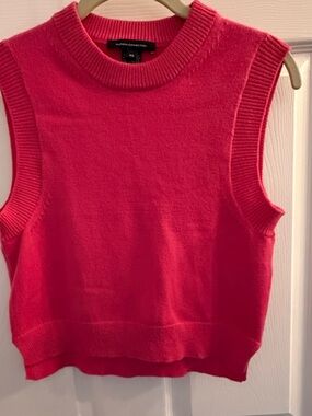 French Connection Hot Pink Sleeveless Cropped Sweater Tank